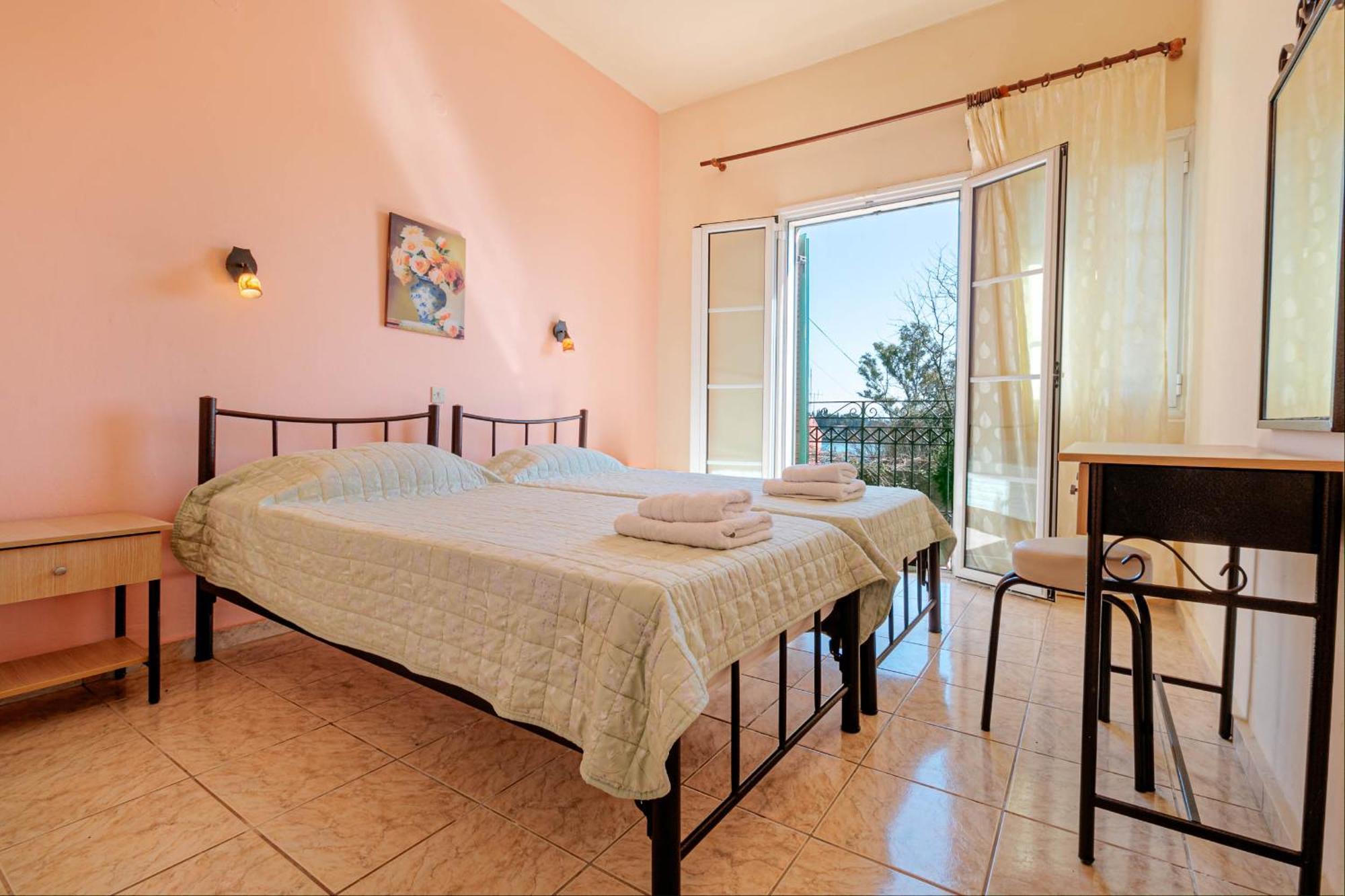 Ionian Arches Hotel Gouviá Quarto foto